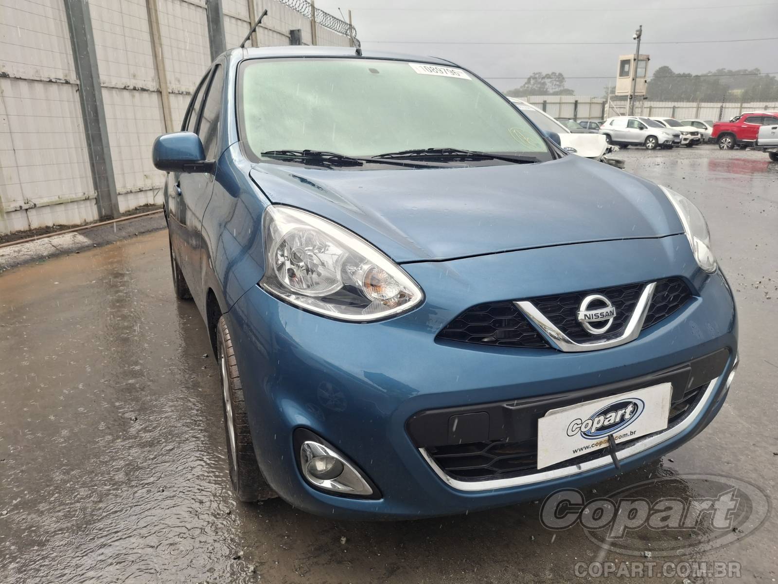 Veículo Nissan March Nissan March SV 1.0 16V 2015 2015 em leilão