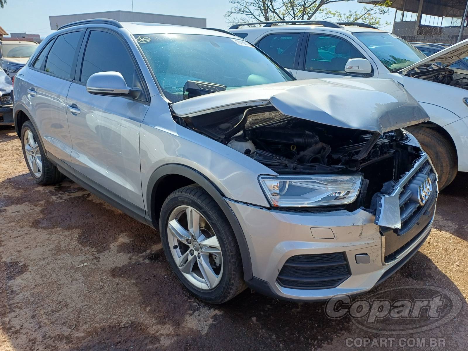 Veículo Audi Q3 AUDI Q3 Ambiente 150 1.4 16V TFSI Turbo 2015 2016 em leilão