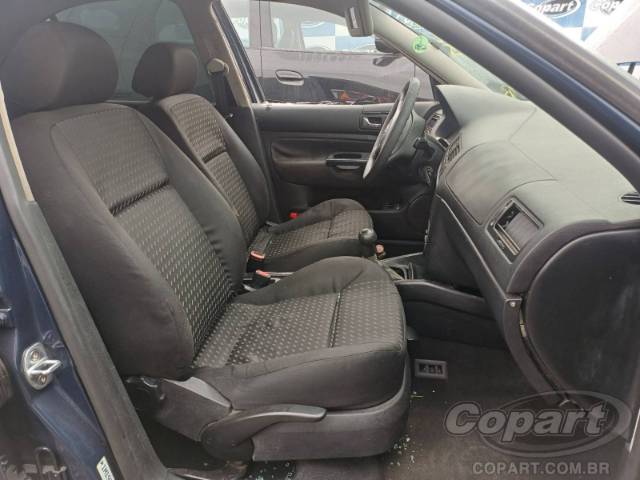 2001 VOLKSWAGEN BORA 
