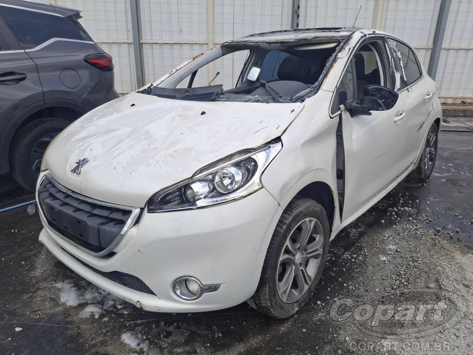 Foto 2: 2014 PEUGEOT 208