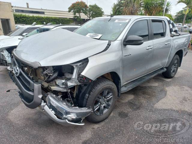 2024 TOYOTA HILUX CD 