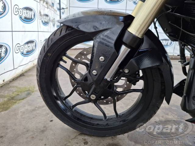 2026 BAJAJ DOMINAR 