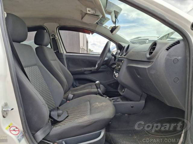 2015 VOLKSWAGEN GOL 