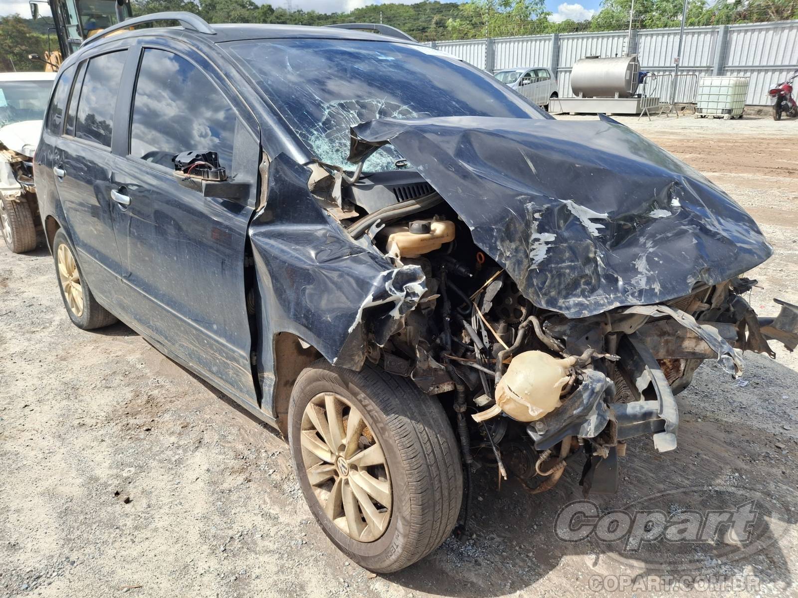 Veículo VW - VolksWagen Spacefox VOLKSWAGEN SPACEFOX 1.6 Total Flex 2011 em leilão