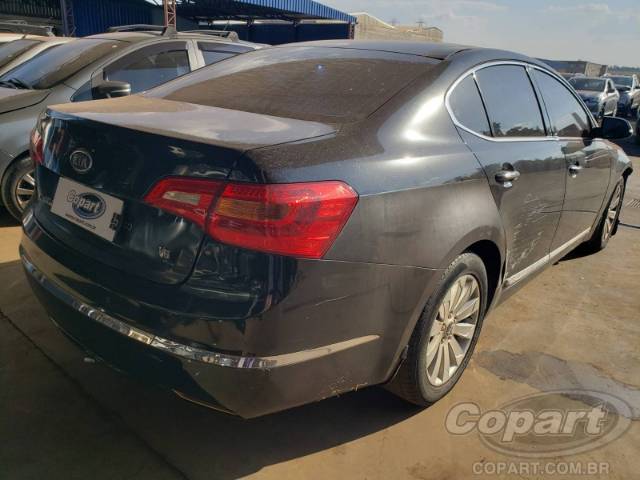 2011 KIA CADENZA 