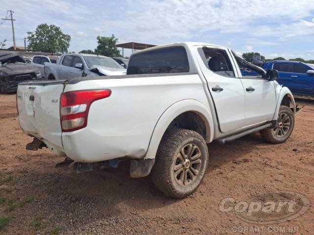 2025 MITSUBISHI L200 TRITON 