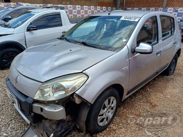 2013 RENAULT SANDERO 