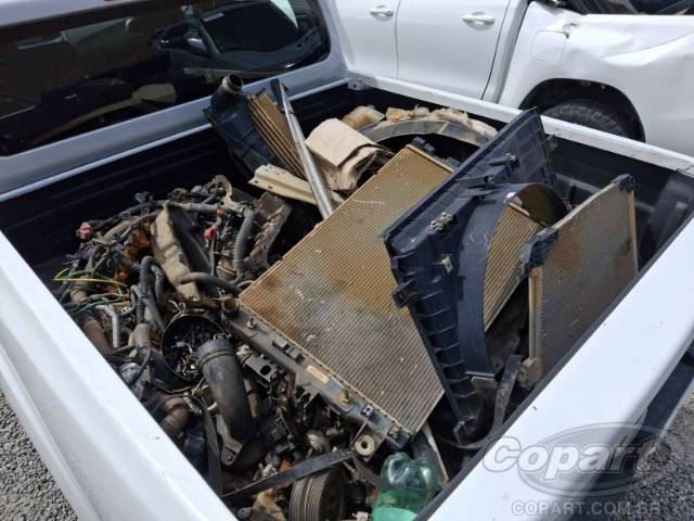 2023 NISSAN FRONTIER CD 