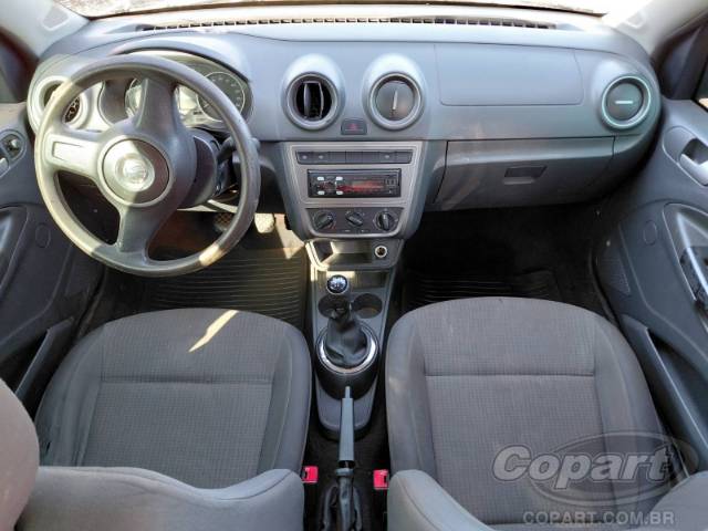 2013 VOLKSWAGEN GOL 