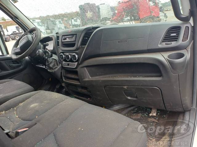 2022 IVECO DAILY 