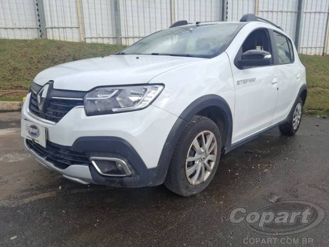 2025 RENAULT SANDERO 