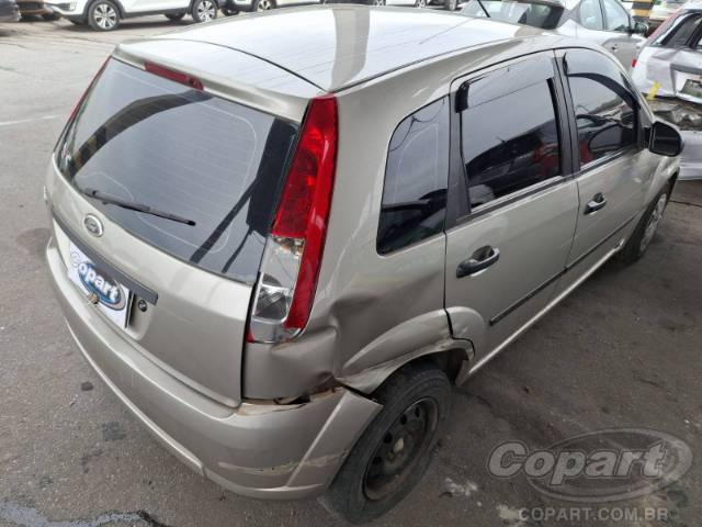 2011 FORD FIESTA 