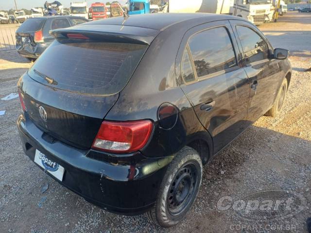 2011 VOLKSWAGEN GOL 