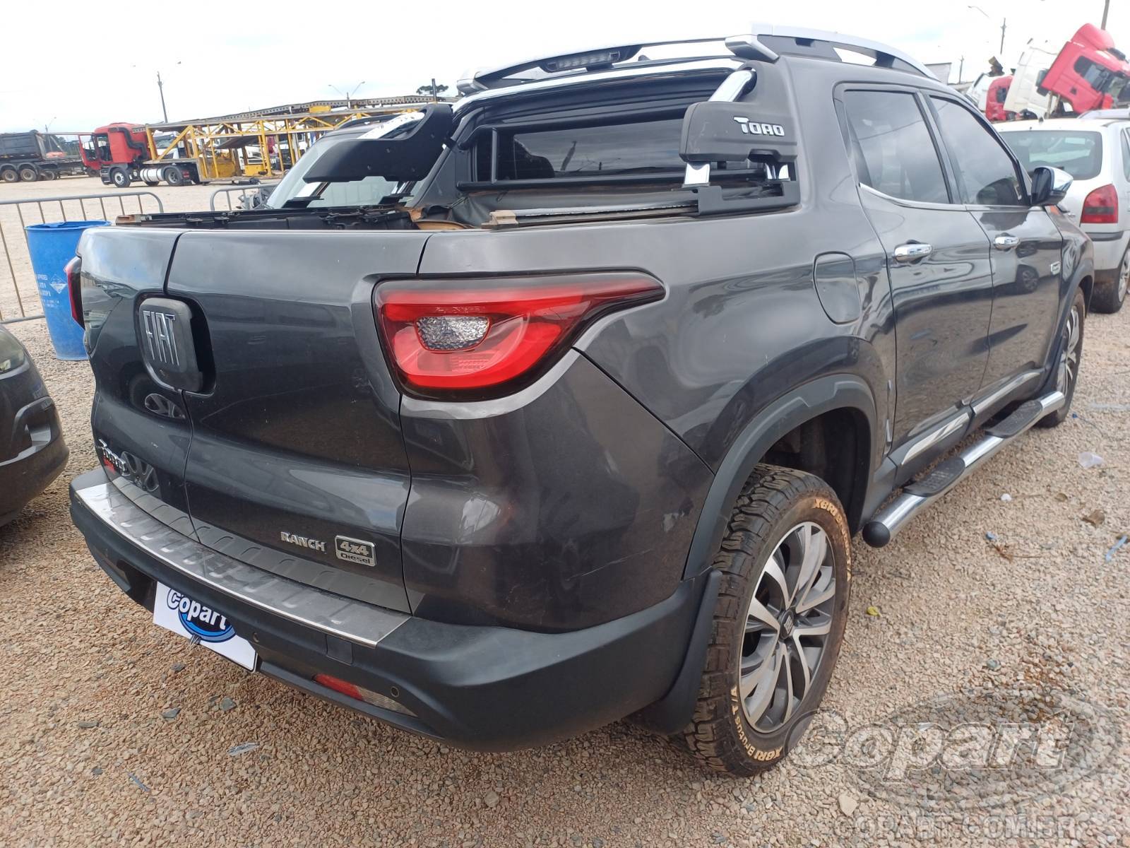 Foto 4: 2022 FIAT TORO
