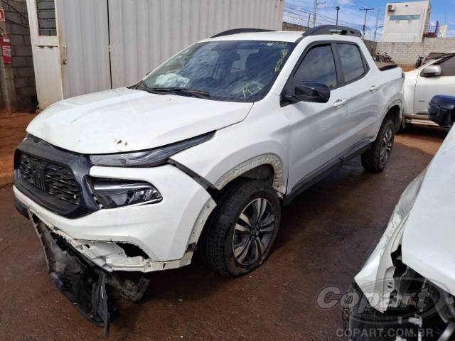 2025 FIAT TORO 