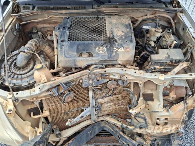 2010 TOYOTA HILUX CD 