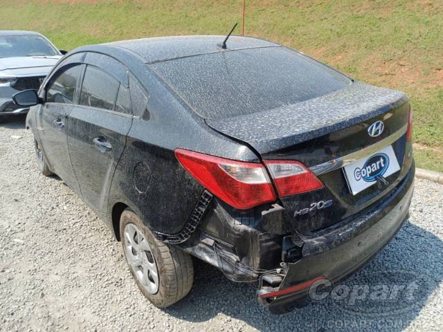 2017 HYUNDAI HB20S 