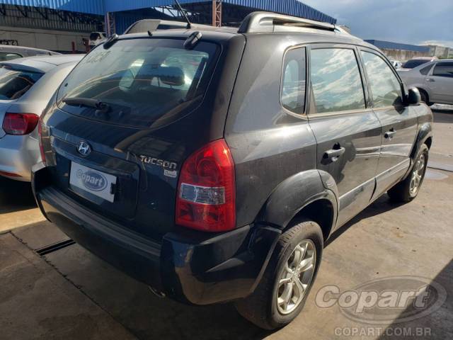 2010 HYUNDAI TUCSON 