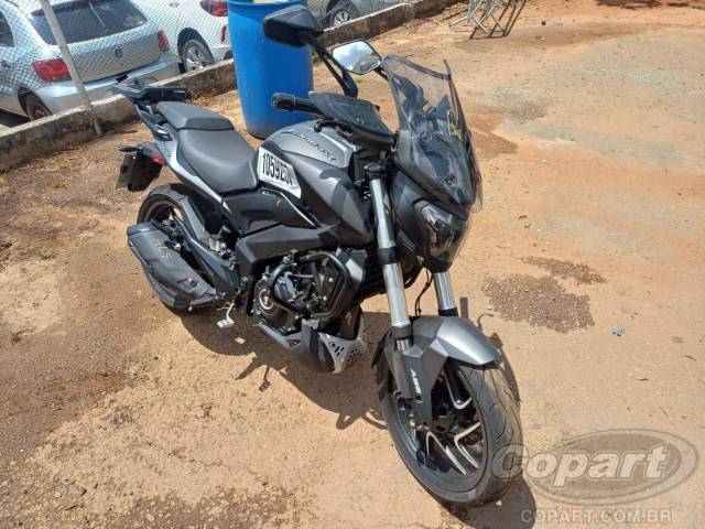 2025 BAJAJ DOMINAR 