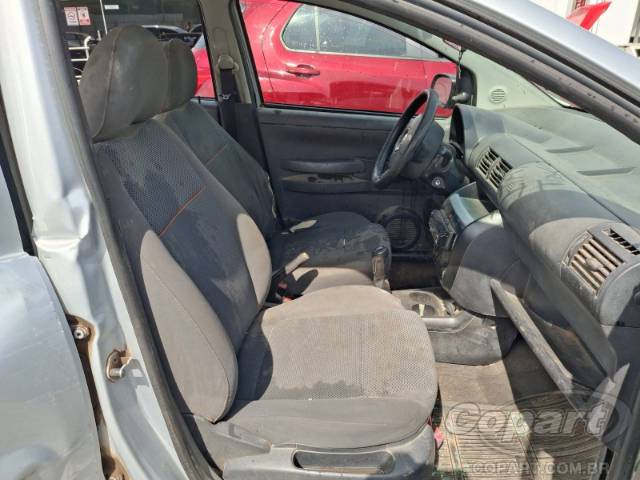 2009 VOLKSWAGEN FOX 