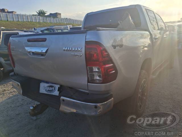 2021 TOYOTA HILUX CD 