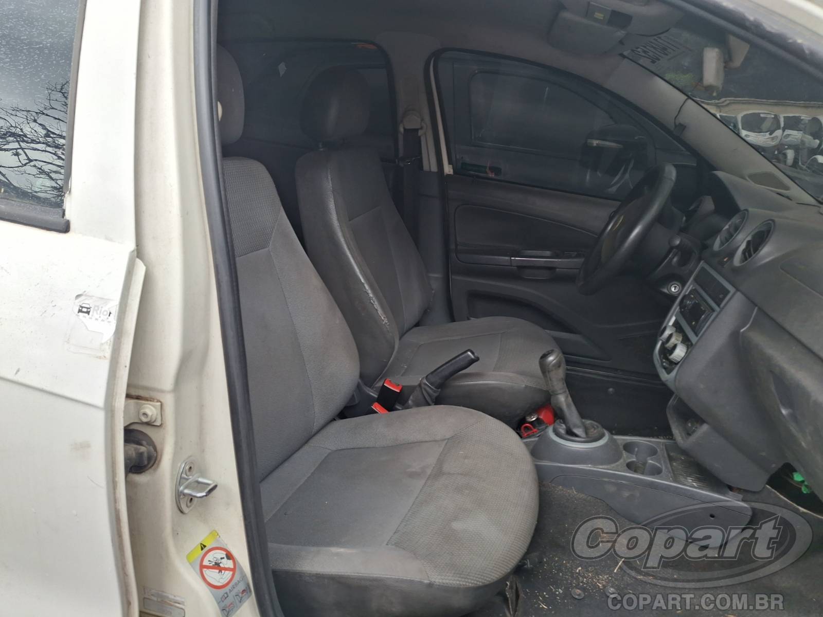 2009 VOLKSWAGEN GOL — foto 5 de 10