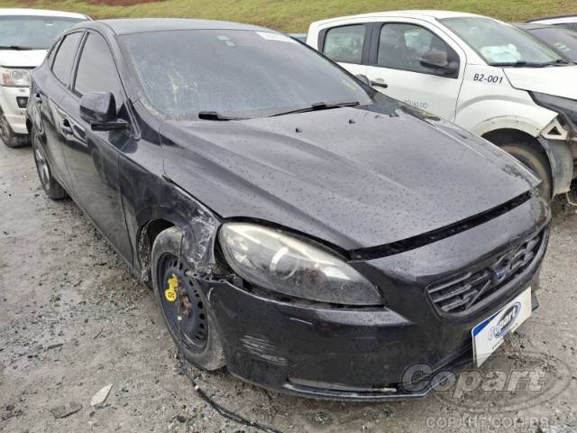 2014 VOLVO V40 — foto do lote