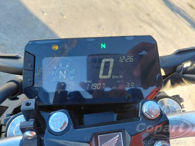 2025 HONDA CB 300F 