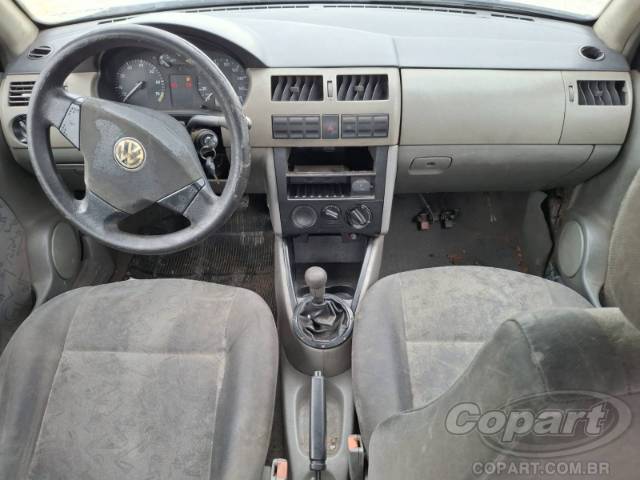2001 VOLKSWAGEN GOL 