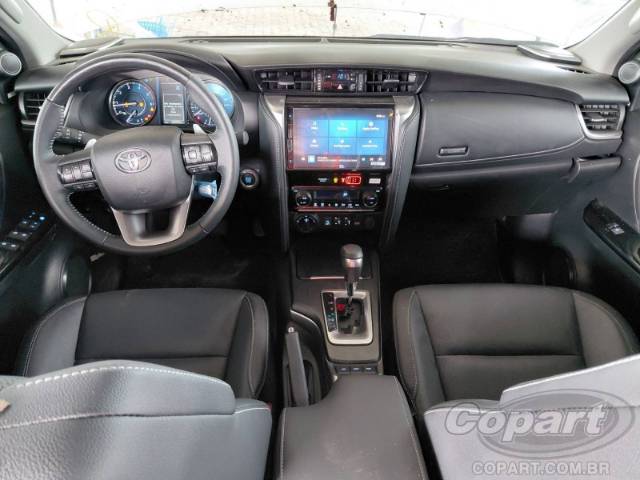 2024 TOYOTA SW4 