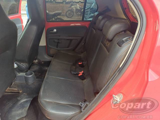 2015 VOLKSWAGEN UP 