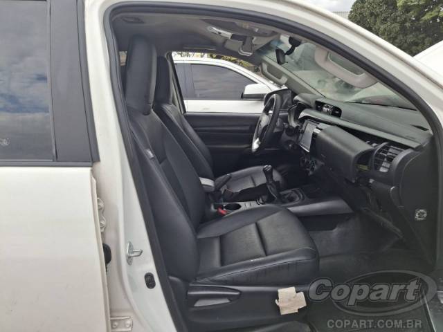 2022 TOYOTA HILUX CD 