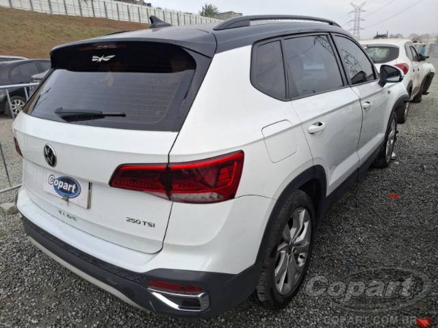 2022 VOLKSWAGEN TAOS 