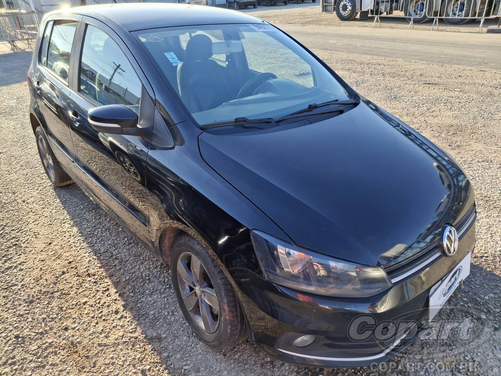 Volkswagen Fox Connect 1.6 MSI 2019 Pequena Monta