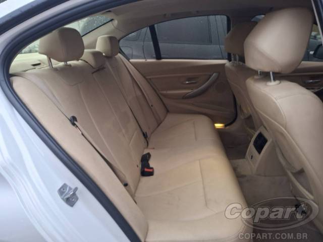 2014 BMW SERIE 3 
