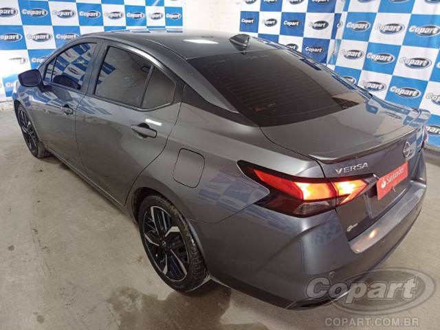 2024 NISSAN VERSA 