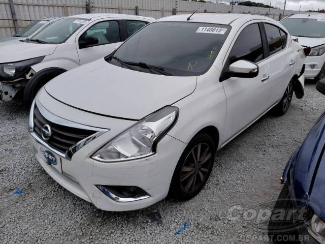 2018 NISSAN VERSA 