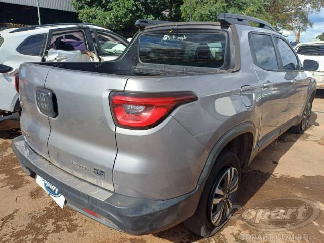 2025 FIAT TORO 