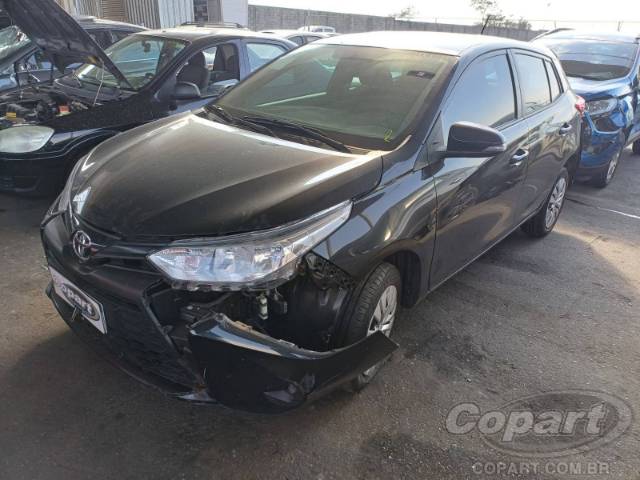2025 TOYOTA YARIS 