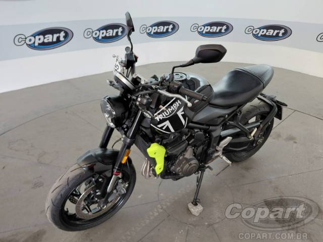 2024 TRIUMPH TRIDENT 