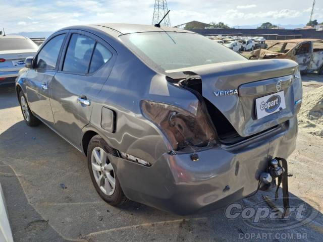 2012 NISSAN VERSA 