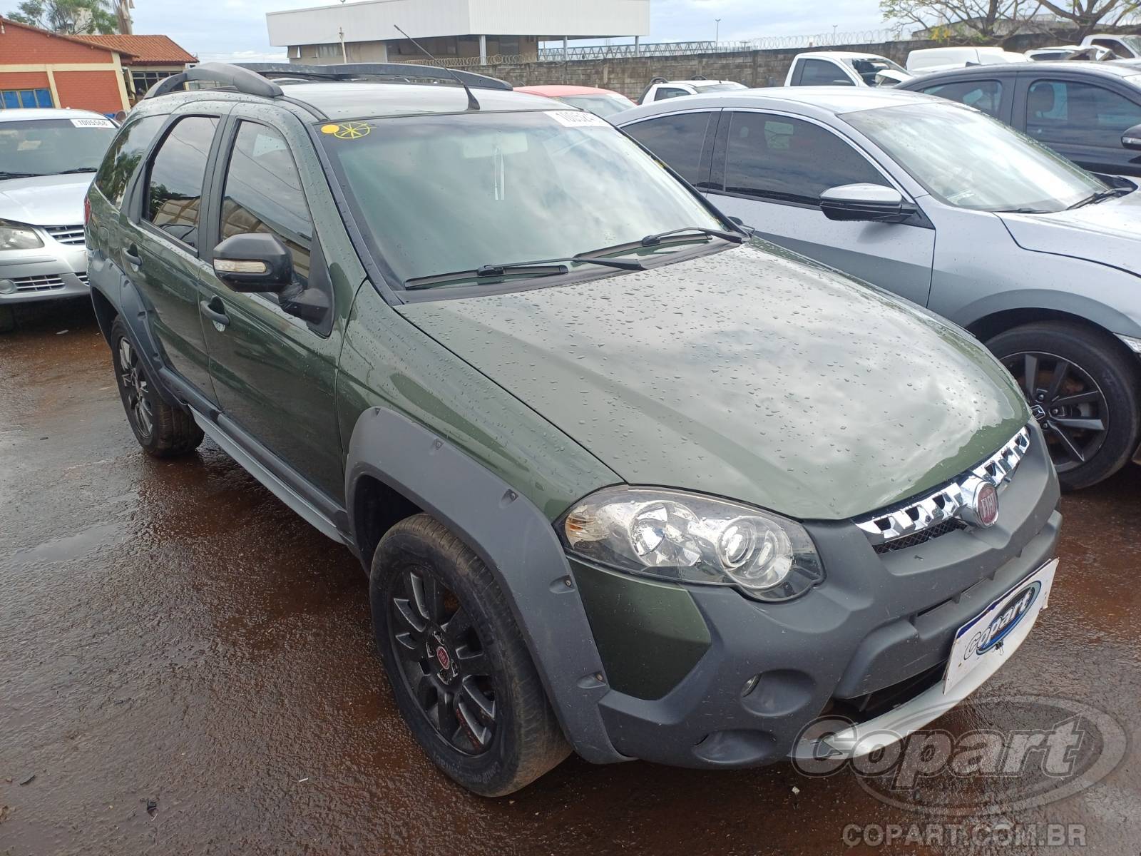 FIAT PALIO WEEKEND ADVENTURE 1.8 16V E.TORQ FLEXIVEL ALCOOL/GASOLINA