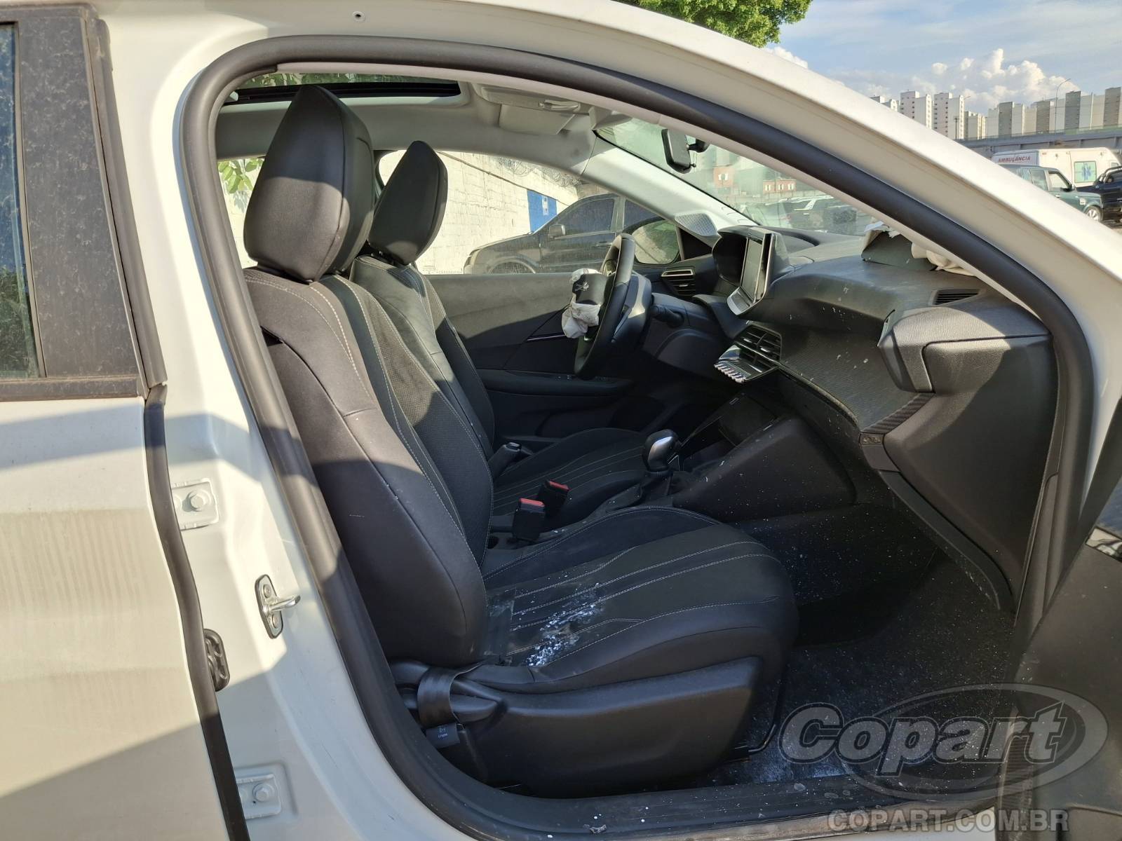 2024 PEUGEOT 208 — foto 5 de 11