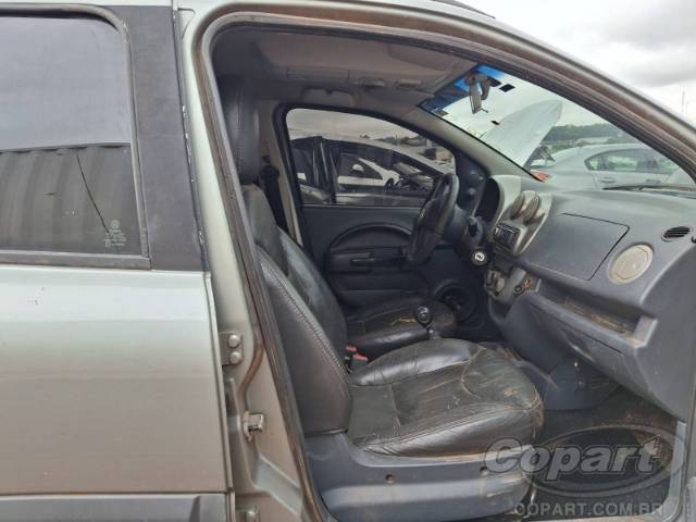 2011 FIAT UNO 
