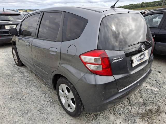 2010 HONDA FIT 