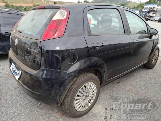 2011 FIAT PUNTO 