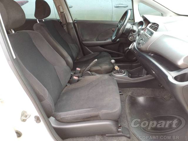 2010 HONDA FIT 