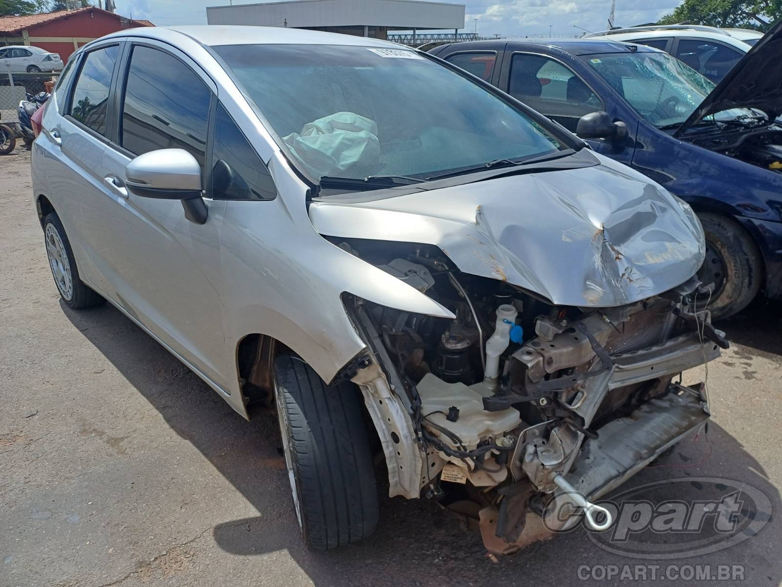 Honda Fit EXL 1.5 16V i-VTEC 2016 Médio Dano Frontal
