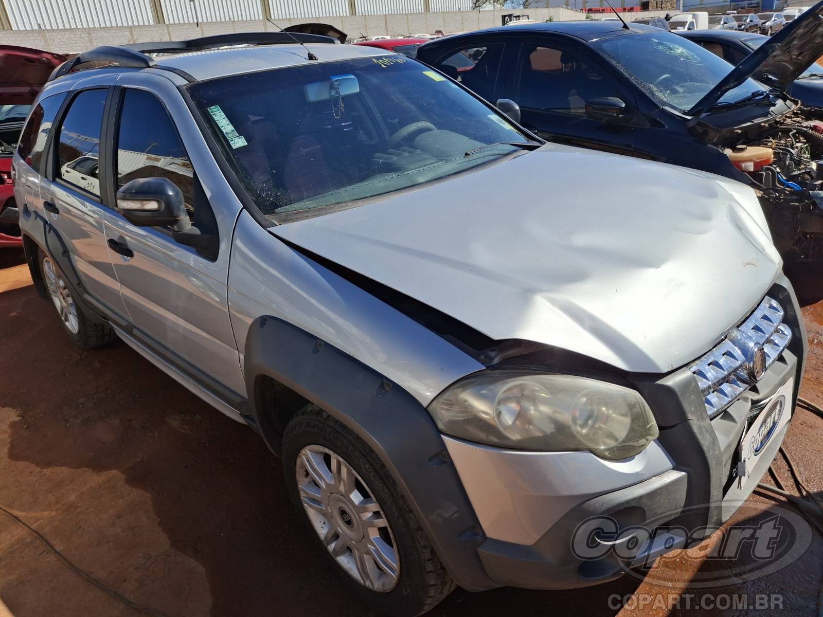 Veículo Fiat Palio Weekend FIAT PALIO WEEKEND ADVENTURE 1.8 16V E.TORQ 2011 2012 em leilão
