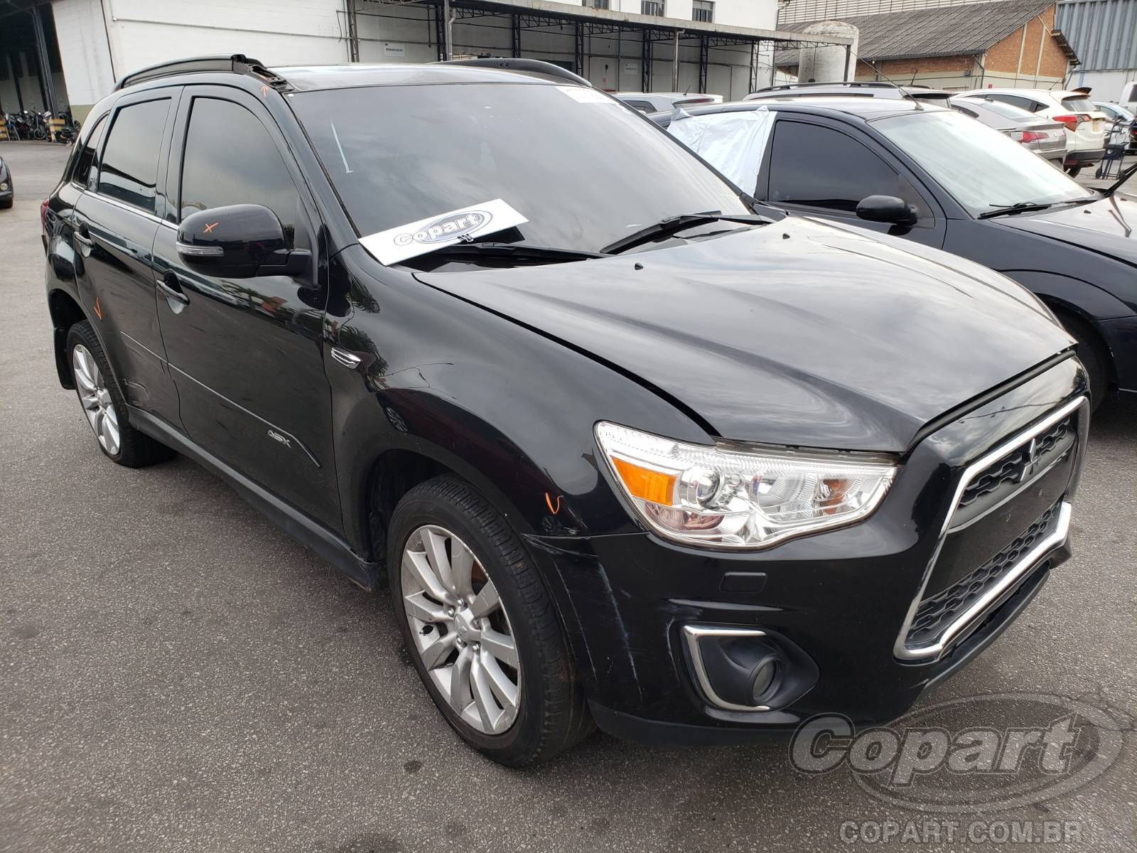 Veículo Mitsubishi ASX 2015 MITSUBISHI ASX AWD CVT 2.0 16V MIVEC Gasolina 2016 em leilão